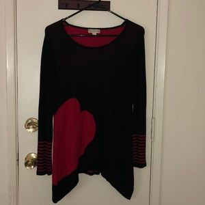 Red stripes and heart on side tunic